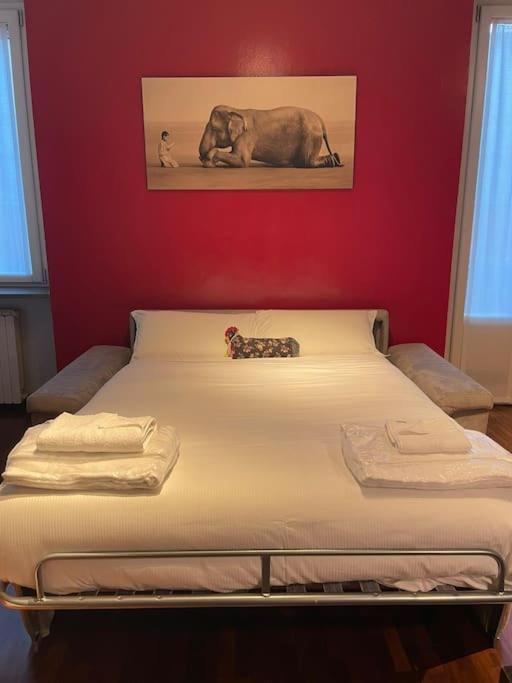 Cozy Flat Mins Walk To Navigli And Metro Porta Genova Leilighet Milano Eksteriør bilde