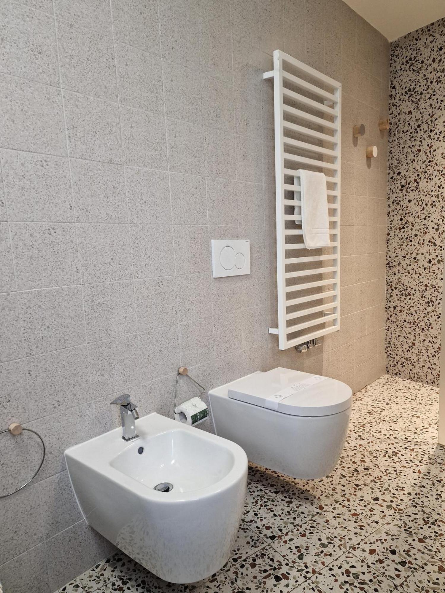 Cozy Flat Mins Walk To Navigli And Metro Porta Genova Leilighet Milano Eksteriør bilde